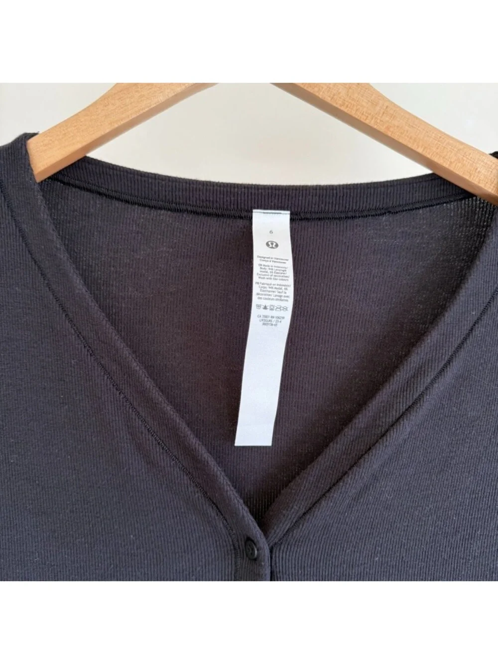 NWOT Lululemon Black Side-Cinch Ribbed Cardigan 6